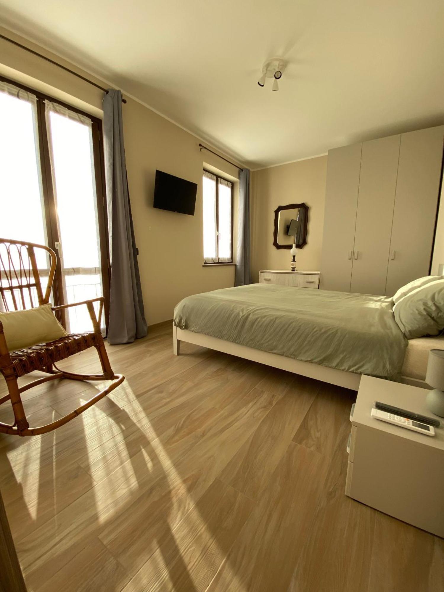Casa Rubbo - Appartamento In Collina 'Monviso' อัลบา ภายนอก รูปภาพ